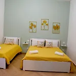 Acragante Apartment *